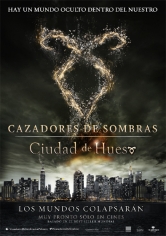 Cazadores De Sombras: Ciudad De Hueso poster
